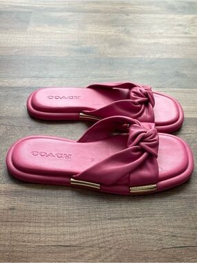 COACH Brooklyn Bright Barbie Pink and Gold Leather Sandals Slides